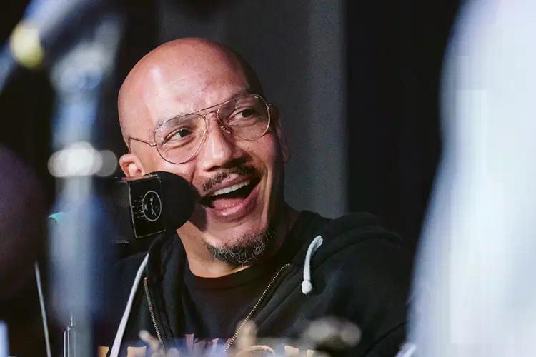 Luis J Gomez
